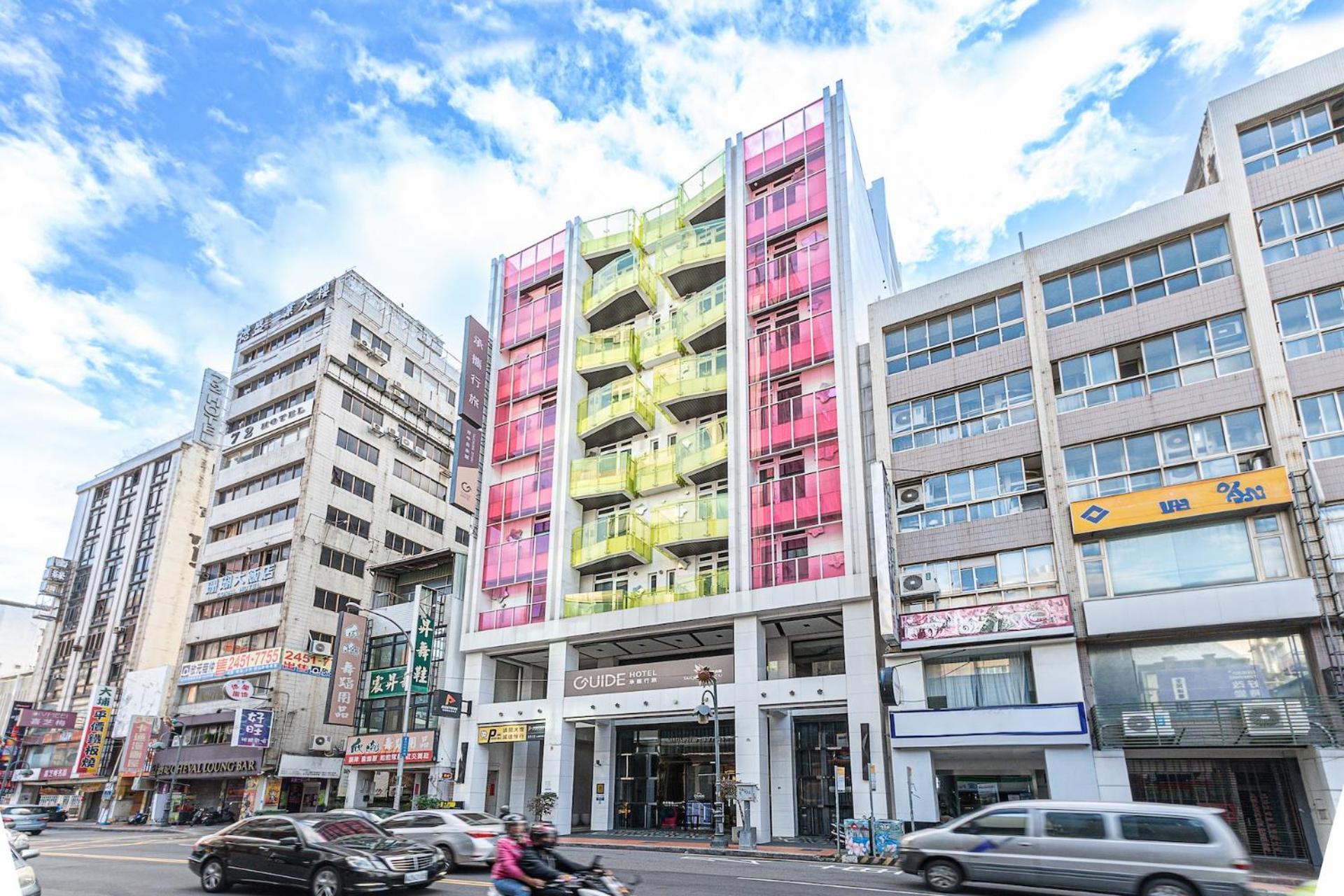 Guide Hotel Taichung Ziyou Exteriör bild